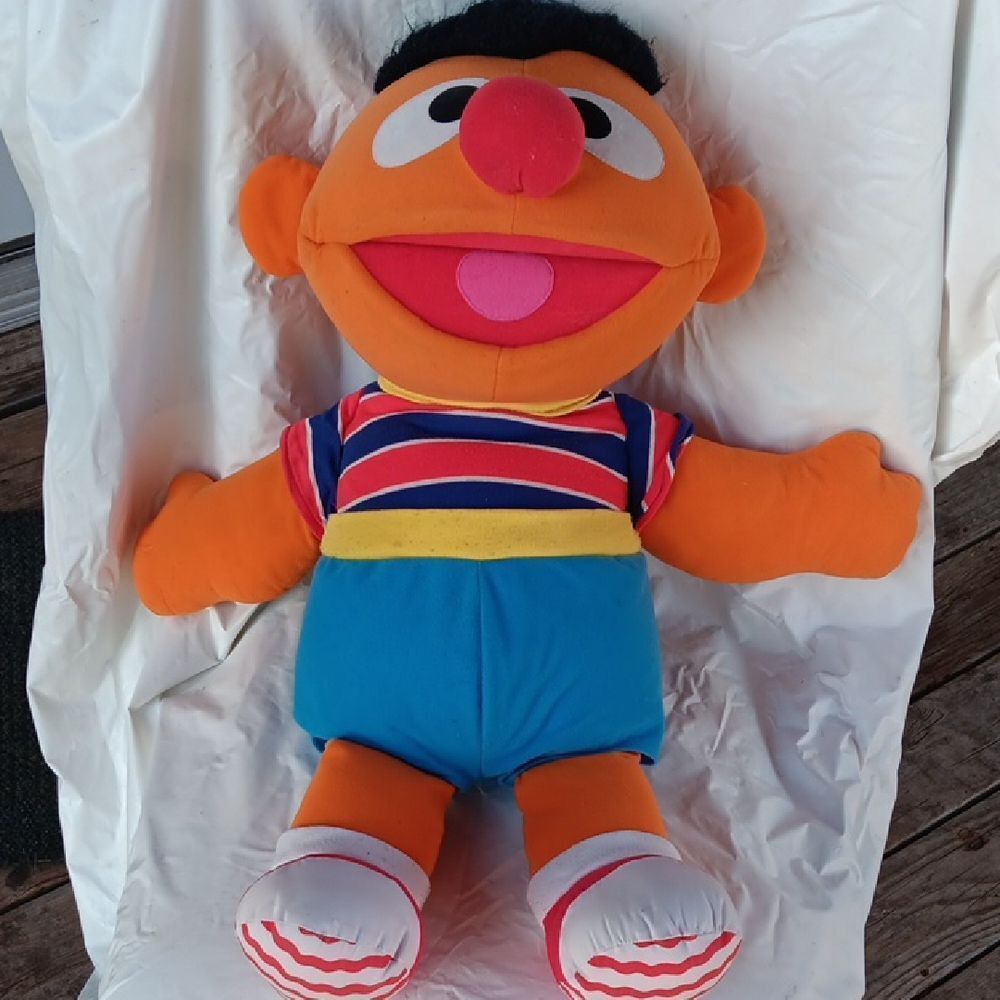 Tyco 1996 Sesame Street Colorful Plush Toy 28"